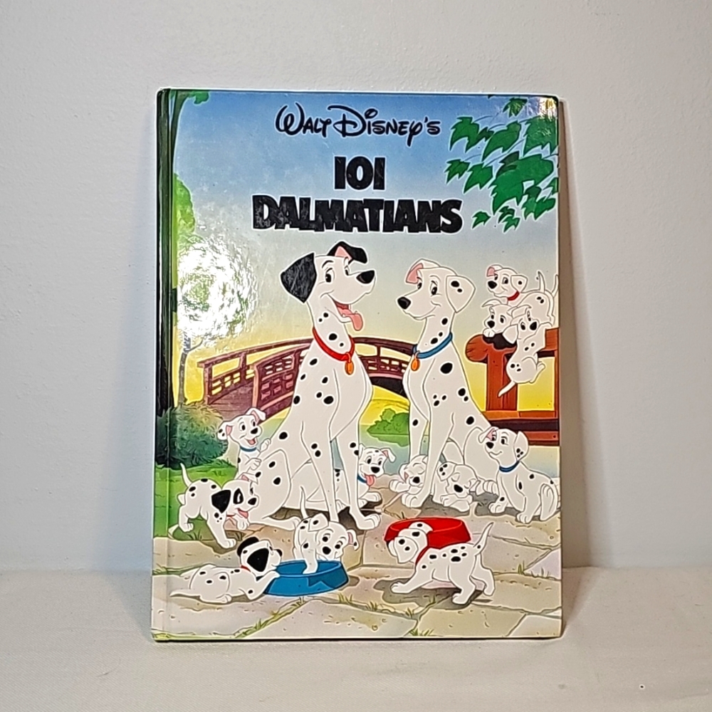 Disney Vintage 1991 101 Dalmation Book